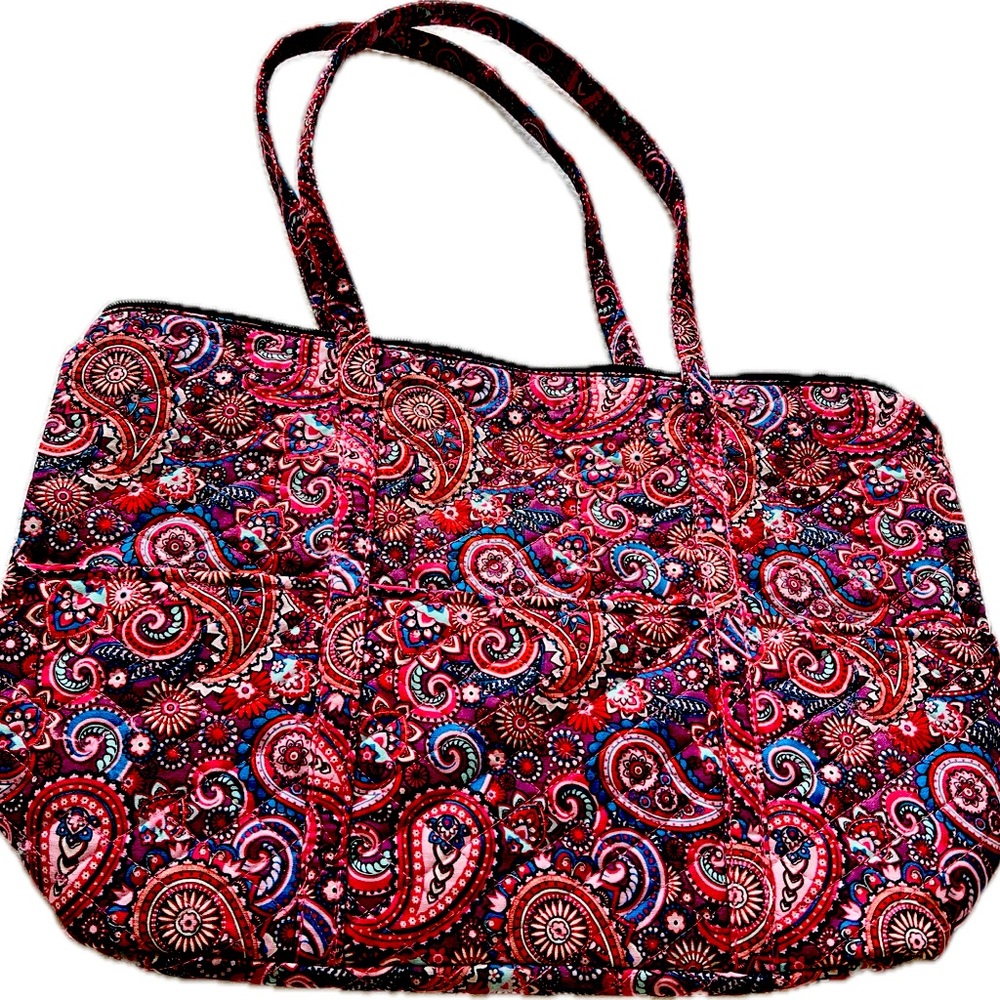 Women’s quilted large shoulder bag
